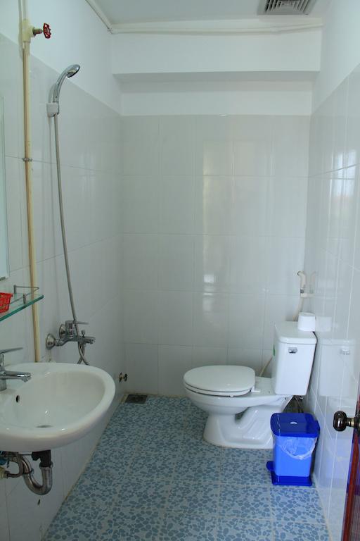 Hanhcafe Hotel Nha Trang Quarto foto